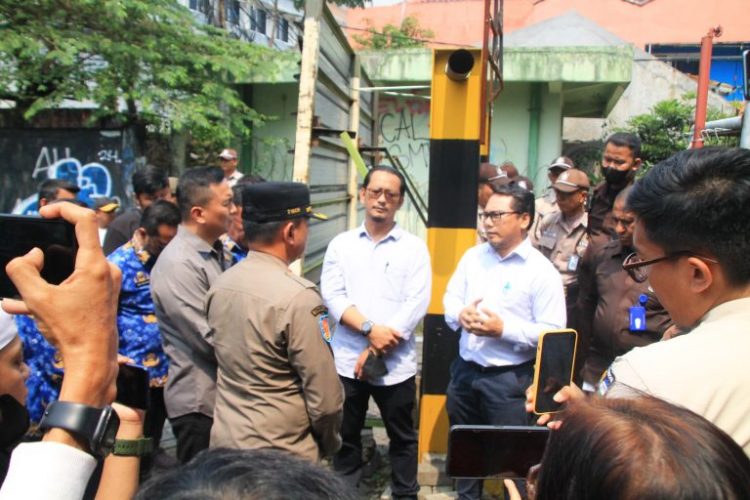 Blokade Jalan Dibuka, Pengelola Plaza Jambu Dua Sikapi Tindakan Satpol PP