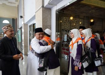 Kepada Jamaah Haji, Atang Titipkan Doa Untuk Kesejahteraan Kota Bogor