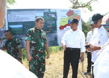 Mentan Amran Bersama KSAD Cek Irigasi Pompanisasi di Sukabumi