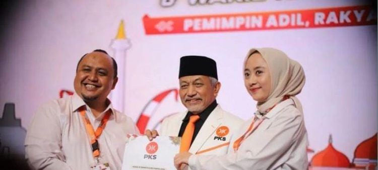 Deal! PKS Duetkan Atang Trisnanto – Allivia Untuk Bertarung di Pilwalkot Bogor 2024