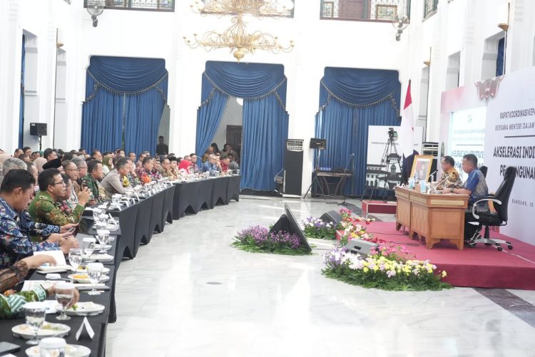 Rakor Kepala Daerah Se-Jabar, Pj. Bupati Bogor Mengikuti Arahan Mendagri