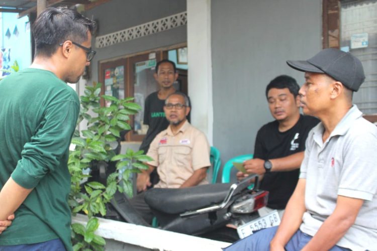 Blusukan ke Gunung Batu, Eka Maulana Terima Banyak Aduan Bidang Pendidikan dan Kesehatan 