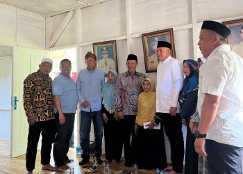 Rudy Susmanto – Jaro Ade Kunjungi Eks Kantor Bupati Bogor Pertama di Malasari Nanggung