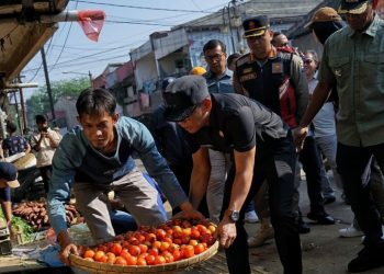 Pj Wali Kota Larang Pedagang Berjualan di Badan Jalan