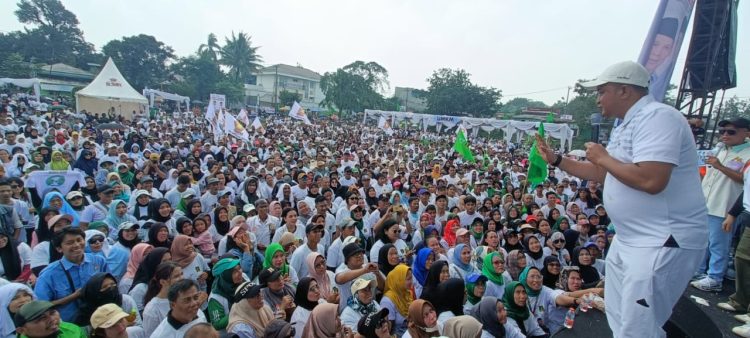 5.000 Warga Cijujung Antusias Ikuti Senam Bareng Cabup Bogor Rudy Susmanto