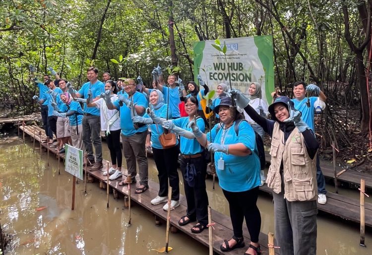 Kaum Membumi dan WU HUB Ecovision Wujudkan Jakarta Lebih Bersih Melalui Penanaman Mangrove