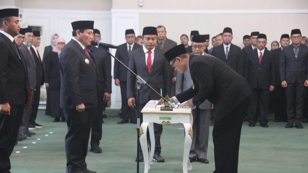 Ajat Rochmat Jatnika Resmi Dilantik Sebagai Sekda Kabupaten Bogor