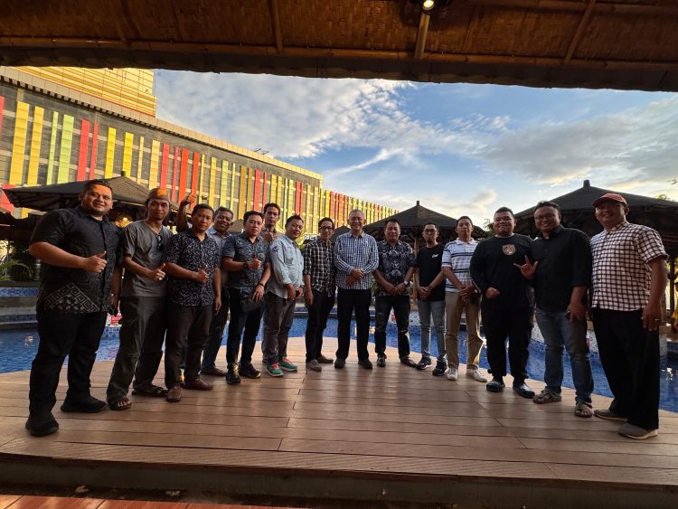 Achmad Ru’yat Jalin Silahturahmi Dengan Wartawan Bogor Raya, Bahas Topik Ini!