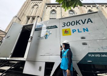 Pastikan Perayaan Nataru Jakarta Terus Menyala, Direktur Distribusi PLN Kunjungi Gereja Katedral