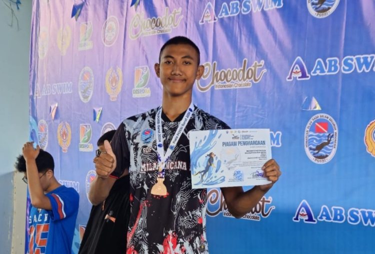 Tuai Prestasi, Mahasiswa Polbangtan Kementan Raih Dua Medali di Kejuaraan Selam Antar Kelompok Umur se-Jawa Barat 2024