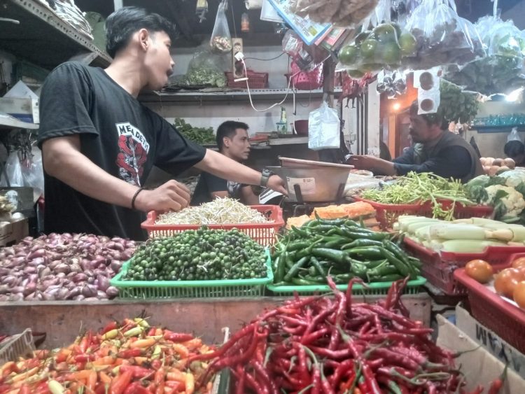 Jelang Ramadhan, Harga Pangan di Pasar Ciawi Meroket 