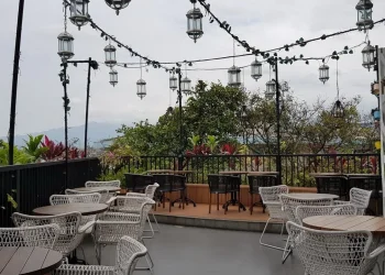 cafe rooftop di Bogor
