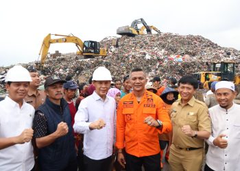 Kerjasama Tata Kelola Sampah, Jaro Ade dan Jaenal Mutaqin Tinjau TPA Galuga