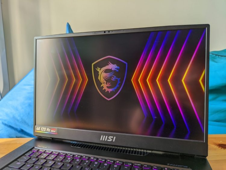 MSI Titan GT77