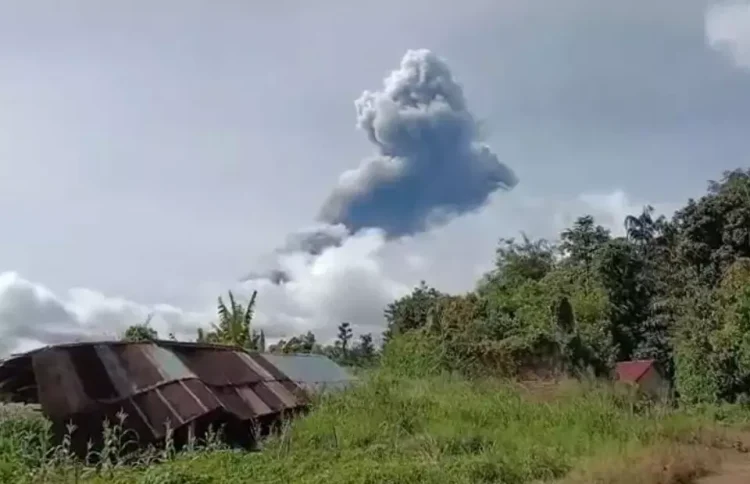 Gunung Marapi