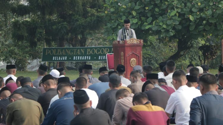 Suasana Khidmat Idul Adha 1446 H di Polbangtan Bogor, Wujudkan Nilai Kebersamaan dan Kepedulian Sosial