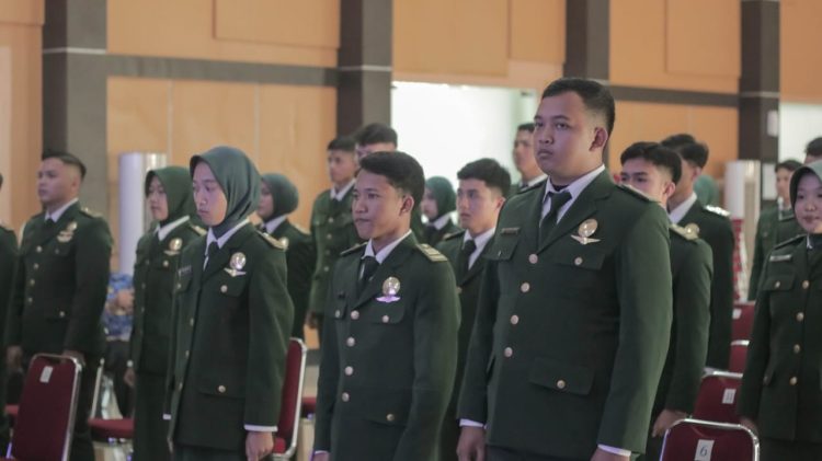 Resmi Sandang Gelar Profesional, Mahasiswa Polbangtan Kementan Ucapkan Sumpah Profesi Paramedik Veteriner