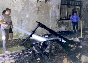 Gazebo dan rumah contoh tahan gempa