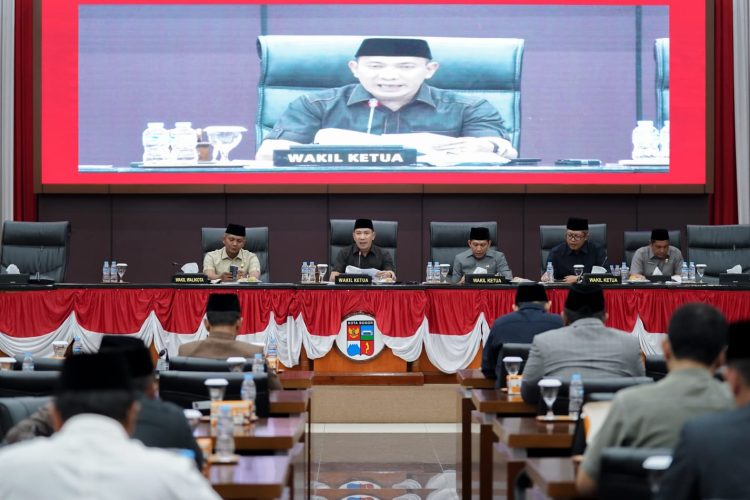 Tutup Masa Sidang ke-3 Tahun 2025 DPRD Kota Bogor Sampaikan Laporan Kinerja dan Reses