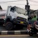 truk bermuatan atap PVC