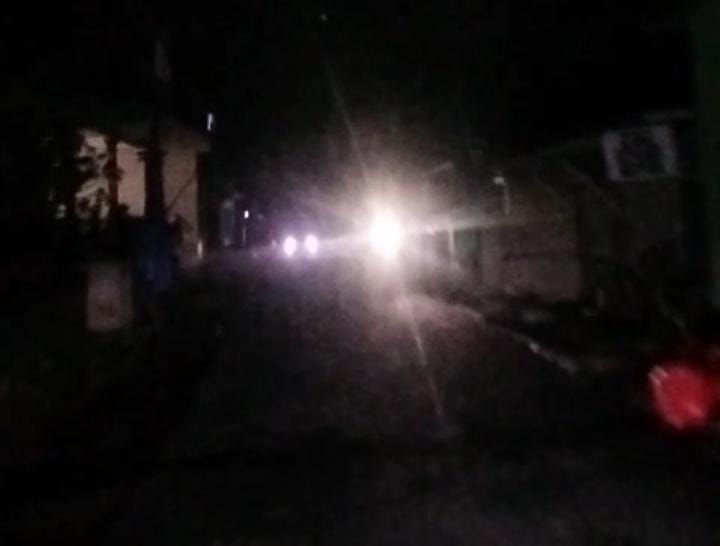 Jalan Pisang Tamansari Gelap di Malam Hari, Warga Harap Ada Cahaya dari Pemerintah