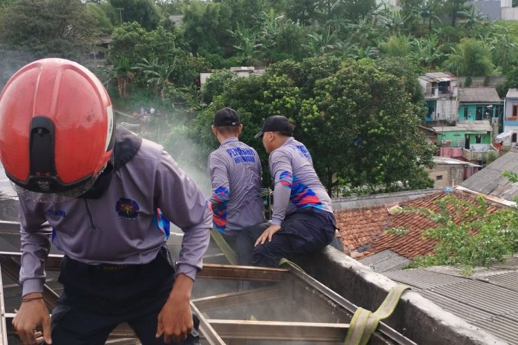 Kebakaran Rumah Ketua RT