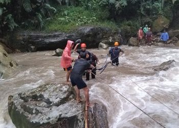 Lima Wisatawan