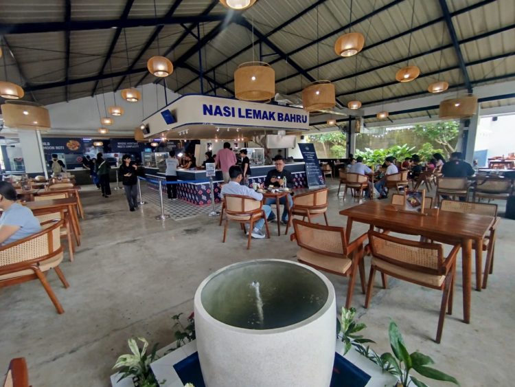 Wajib Coba! Sensasi ‘Island Buffet’ dan Ayam Rempah Panas di Nasi Lemak Bahru, Destinasi Kuliner Baru di Pajajaran