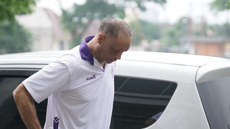 Brian Rowsom Mundur dari Kursi Pelatih RANS Simba Bogor di Awal Musim IBL 2026