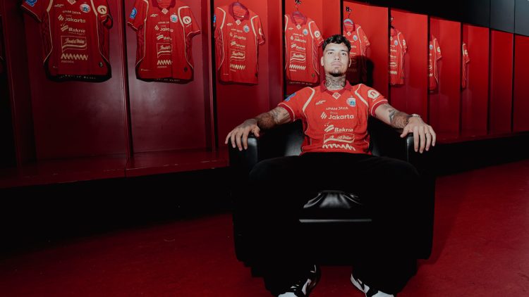 Ambisi Shayne Pattynama: Targetkan Gelar Super League di Musim Perdana Bersama Persija