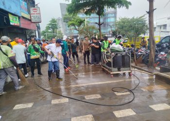 Menteri LH Tegaskan Status Darurat Sampah Nasional Saat Bersih-Bersih Massal di Kota Bogor