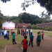 Siswa SDN Sukaluyu 2 di Tamansari Terpaksa Berolahraga di Lapangan Berlumpur Saat Musim Hujan