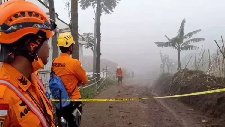 Kabut tebal