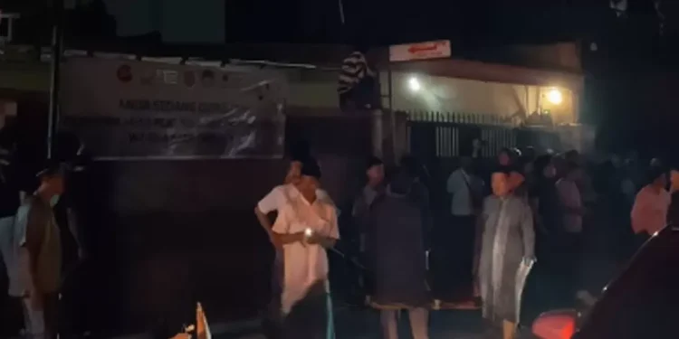 Puluhan Warga Kepung Penginapan di Bogor, Tuntut Penutupan