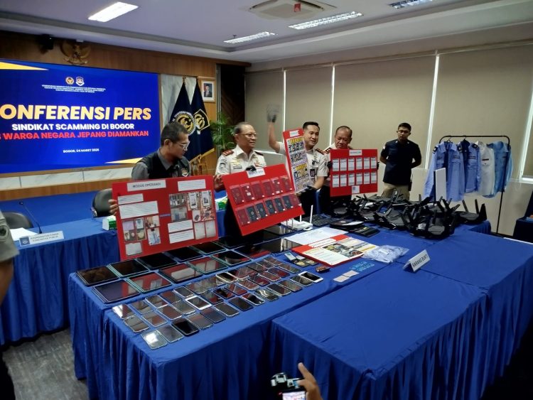 Imigrasi Bogor Amankan 13 Warga Negara Jepang Diduga Pelaku Penipuan Daring