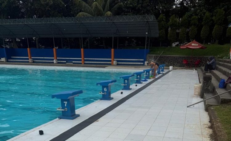Revitalisasi Rp1,2 Miliar Kolam Renang Mila Kencana Dikeluhkan: Dinilai Tak Standar dan Membahayakan