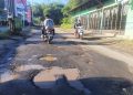 Jalan Kabupaten Di Desa Bojongjengkol Ciampea Rusak Parah