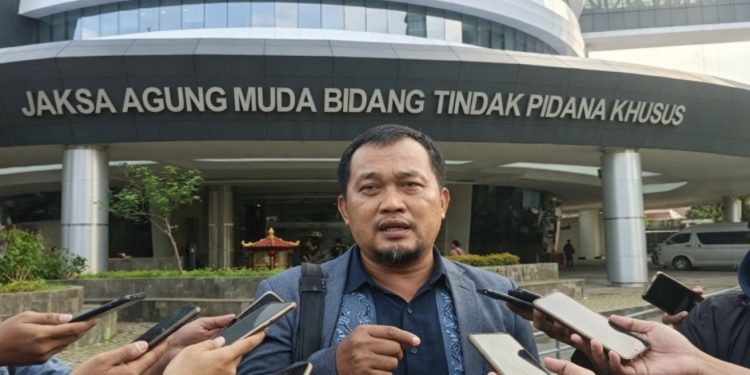 Koordinator Masyarakat Anti-Korupsi Indonesia (MAKI), Boyamin Saiman. Foto: Ist