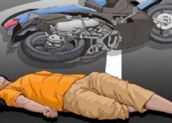 Sepeda Motor Terperosok ke Jurang di Jalur Puncak, Warga Berjibaku Lakukan Evakuasi