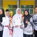 Dua siswi SDN Sindangsari