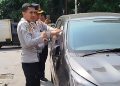 Langgar Jalur Pedestrian di Kota Bogor, Sejumlah Kendaraan di Jalan Sudirman Digembosi Petugas