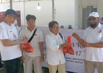 Sasar Anggota dan Warga, Garda Patriot Nusantara Sebar Paket Daging Kurban di Depok