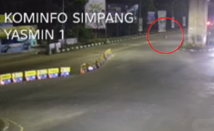 Terekam CCTV Buang Mayat Wanita dari Tol BORR, Pelaku Ditangkap di Tol Cisumdawu