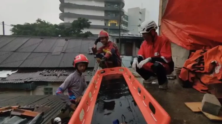 pekerja bangunan