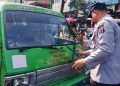 16 angkutan kota