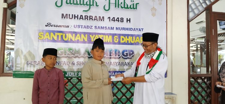 Masjid Al-Madinah Salurkan Santunan Rp91 Juta untuk 355 Anak Yatim dan Dhuafa
