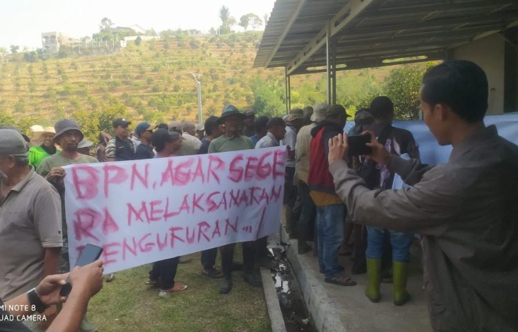 Desak BPN Ukur Lahan Eks PT BSS, Ratusan Petani Cigombong Ancam Seruduk Kantor Bupati