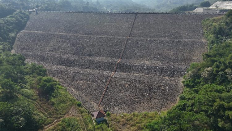 Kemarau Panjang, Tinggi Muka Air Bendungan Ciawi Masih Normal dan Aman