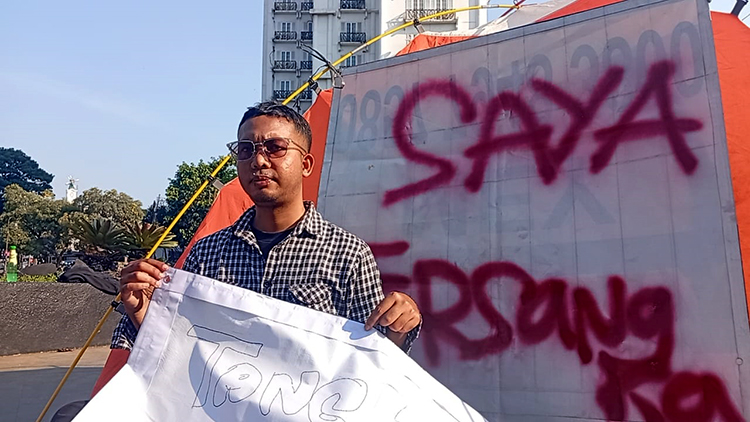 praktik politik uang