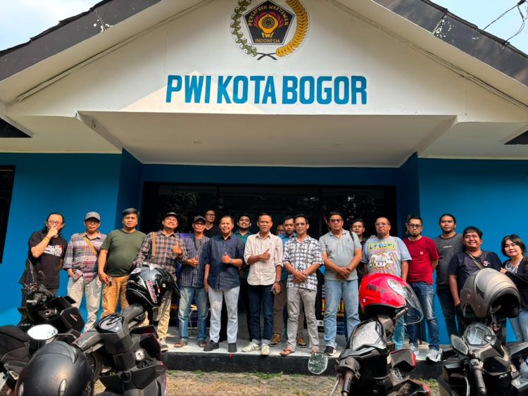 Sambangi PWI Kota Bogor, Tantan Sulthon Temukan Kesamaan Program Unggulan untuk PWI Jabar